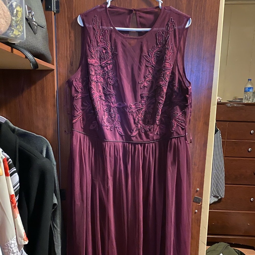 Maroon/Wine color  floor length Prom Dress